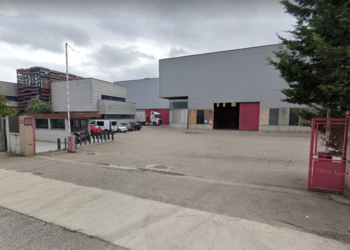 Muere un operario en O Porriño tras caer del tejado de una nave industrial