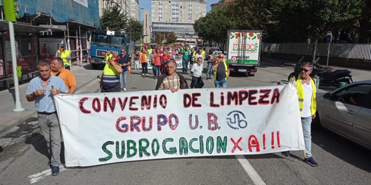 La CIG reivindica un seguimiento “prácticamente total” de la huelga en la limpieza de Stellantis Vigo