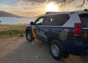 Detenido un hombre en Vigo, tras una persecución, por robar dentro de un coche aparcado
