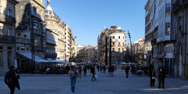 Vigo gana 345 empadronados en poco más de un mes y roza los 300.000 habitantes