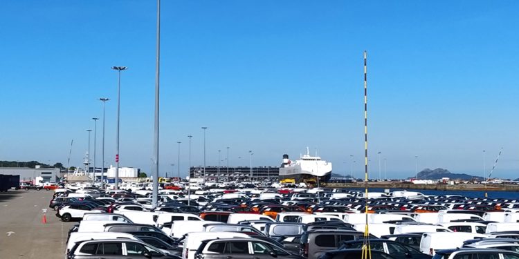 El tráfico de vehículos en el puerto de Vigo crece un 21% en septiembre