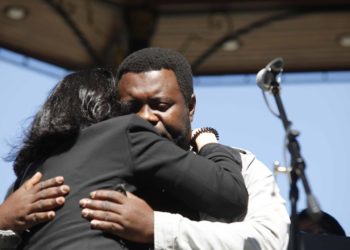 Conceden la nacionalidad española al marinero ghanés superviviente del ‘Villa de Pitanxo’