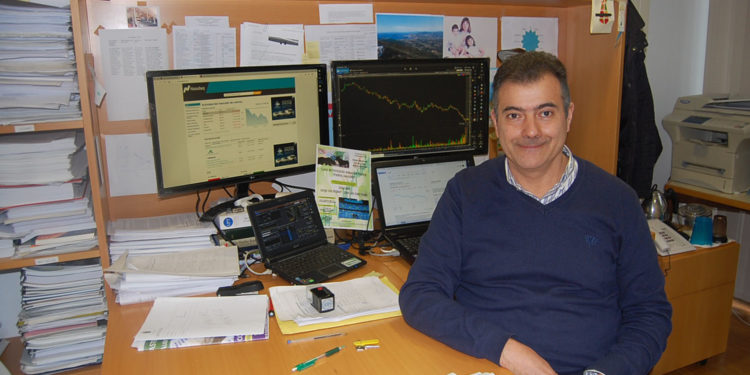 Un millón de euros (ficticios) para fomentar a cultura financeira e o coñecemento sobre a Bolsa