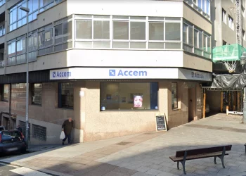 Un hombre cumple 10 días en huelga de hambre en Vigo tras llevar más de un año esperando por su petición de asilo