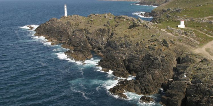 El cuerpo hallado en Cabo Home, sin signos de violencia, corresponde a la desaparecida en Moaña