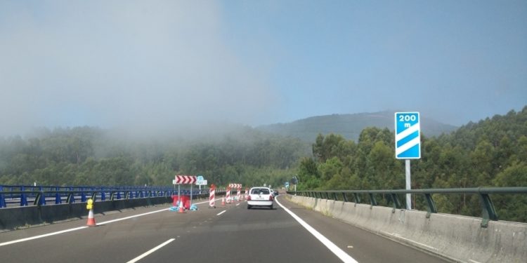 Corte total de tráfico en el Corredor do Morrazo en Cangas por trabajos en un viaducto