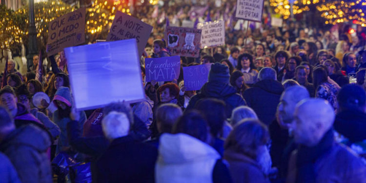 Así gritó Vigo el 25-N por la eliminación de la violencia contra la mujer y estas fueron las denuncias