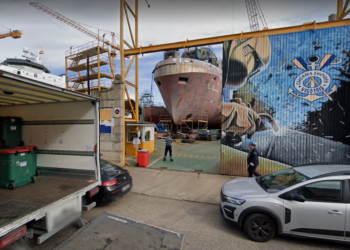 Un trabajador fallecido en Astilleros Cardama tras caerle encima un bloque de acero