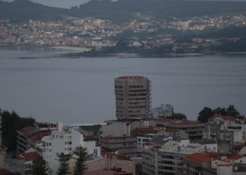 La solicitud de las ayudas para libros de texto en Vigo queda pendiente de un trámite