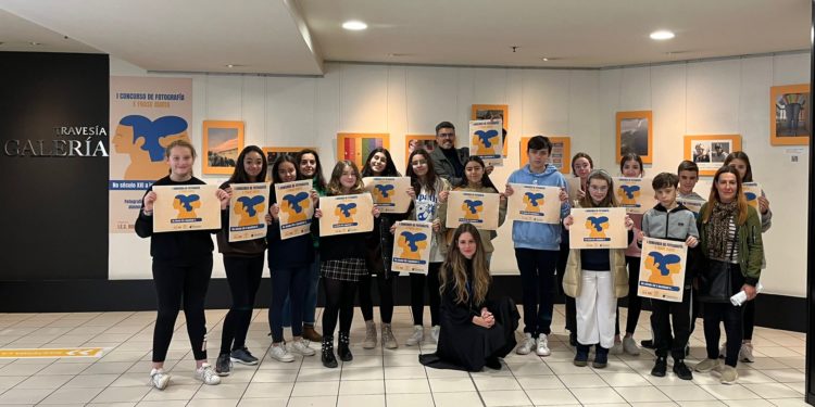 Estudiantes de Vigo muestran cómo ven la igualdad en una exposición con premio