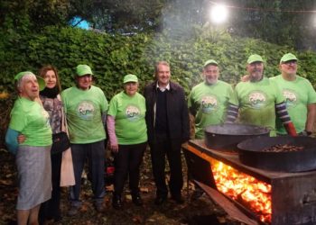 El magosto triunfa en Vigo: talleres infantiles, cuentacuentos y música… con castañas asadas