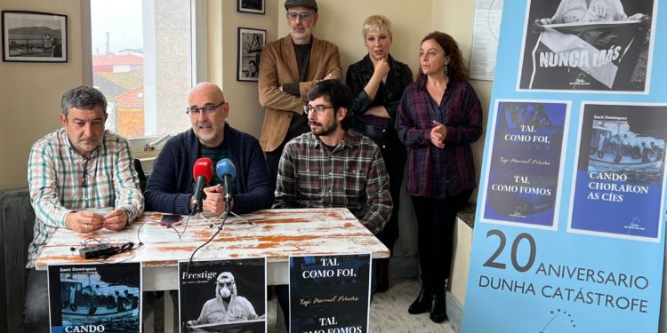 Galaxia publica tres libros por el 20º aniversario del ‘Prestige’ para “construir un relato colectivo”