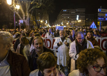 El Colegio de Médicos provincial rompe “todo tipo de relación” con la Consellería de Sanidade