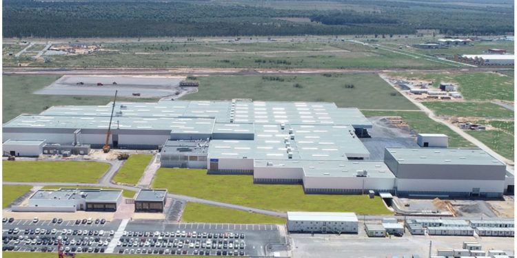 Stellantis invertirá 300 millones para duplicar la capacidad de su planta de Marruecos