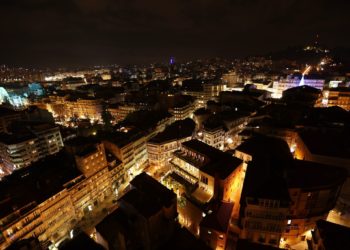 Vigo vive su cuarto sábado de Navidad con lleno e ‘invasión’ lusa