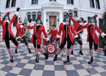 La banda viguesa Broken Peach lanza su clásico de Navidad