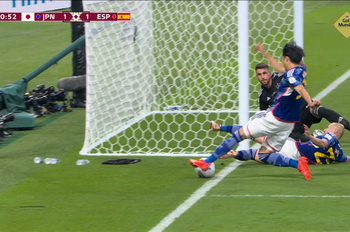 El general MacArthur comprendió bien a los japoneses; Luis Enrique, no