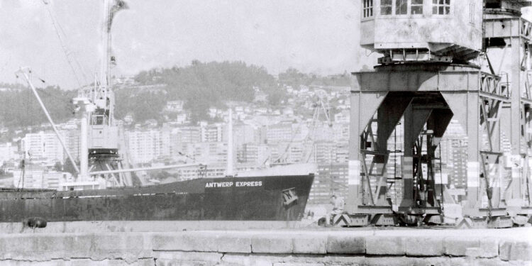 Recordando las grúas del puerto de Vigo