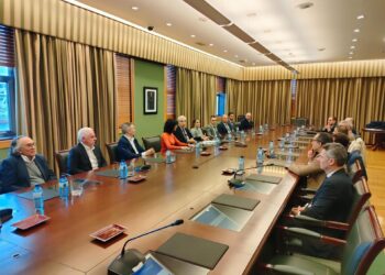 Xunta y Pymar ponen en marcha una iniciativa para ayudar a las empresas del sector naval a optar a los fondos del Perte