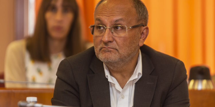 La Valedora do Pobo obliga al Concello de Vigo a entregar al PP expedientes de programas de empleo