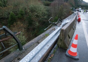 El juzgado que investiga el accidente de Cerdedo-Cotobade tramita la entrega de los cadáveres a la espera del atestado