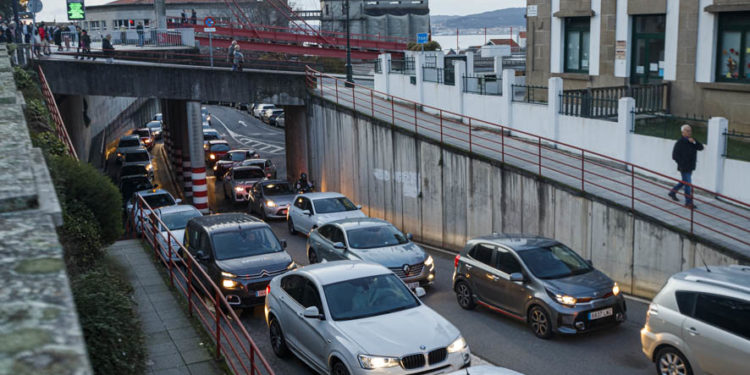 Vigo batió el sábado el récord de entrada de vehículos: Caballero cree que el tráfico funcionó “bien”