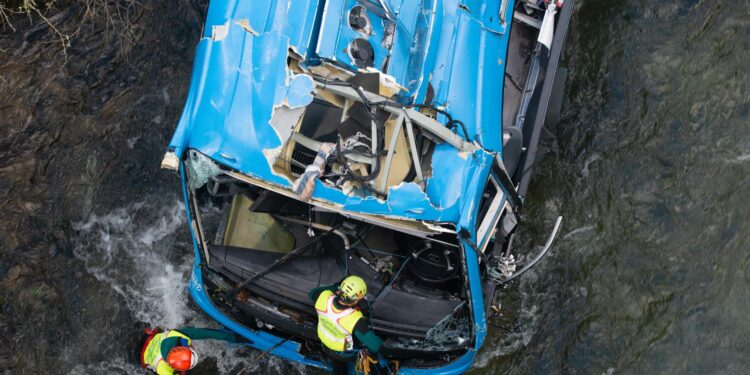 El Concello de Vigo declara 3 días de luto oficial por el accidente de Cerdedo-Cotobade