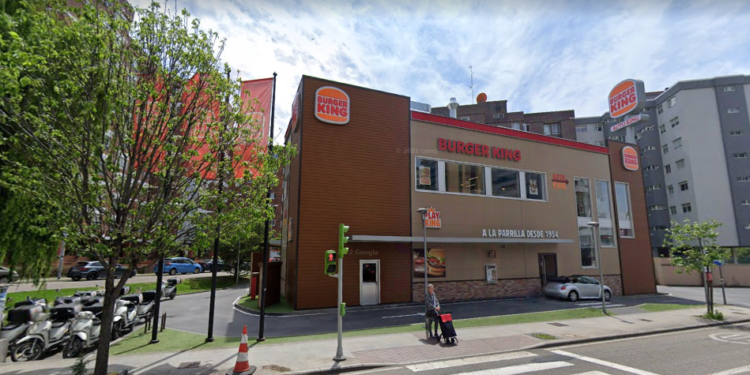 Llamada a la huelga entre los repartidores de Aliexpress, Burger King y Uber Eats en Vigo