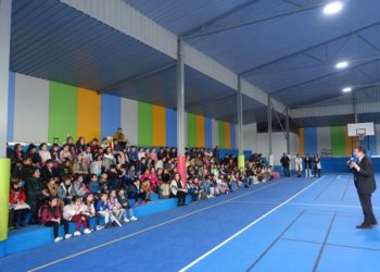 Estos son los horarios para pedir presencialmente la ayuda de 205 euros por estudiante en Vigo