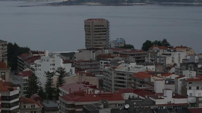 Un juzgado condena al Concello de Vigo a indemnizar a un funcionario suspendido por corrupción