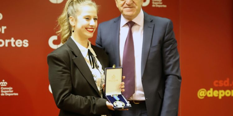 El CSD entrega a Desi Vila la Medalla de Oro de la Real Orden del Mérito Deportivo