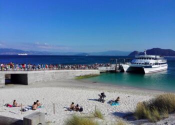 La Naviera Mar de Ons cambia sus frecuencias y ofrece servicios especiales en Fin de Año y Año Nuevo