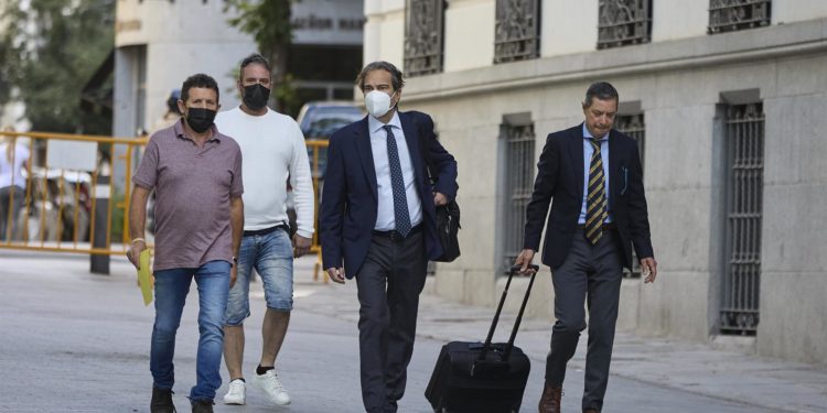 El patrón del ‘Pitanxo’ presenta un informe al juzgado para acreditar que la parada del motor causó el naufragio