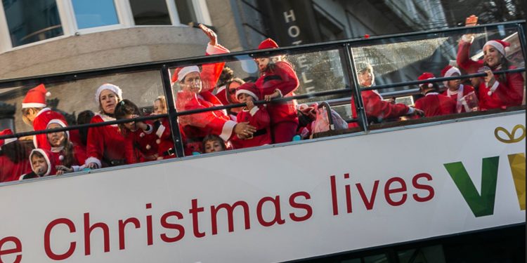 Abre la inscripción al Nadal Bus para seguir a la Papanoelada Motera