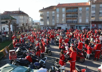 Los papanoeles moteros también recorrerán el Val Miñor: la ruta vuelve con chocolatada y rosquillas