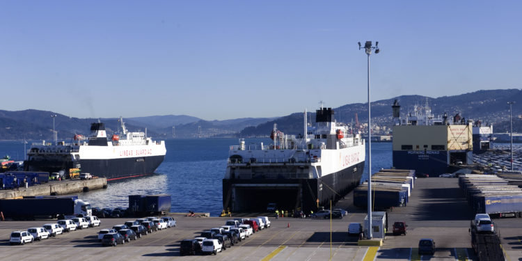 Stellantis Vigo abre un nuevo flujo de suministro con Reino Unido para la producción de vehículos comerciales