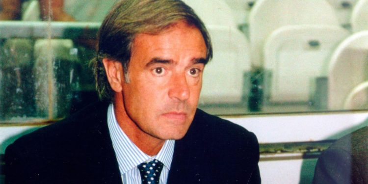 Muere Txetxu Rojo, el entrenador que llevó al Celta a la final de Copa del Rey en el Calderón