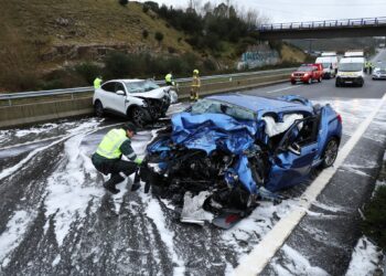 Trágico accidente en la A-52: muere un vecino de Vigo y resultan heridas graves otras tres personas