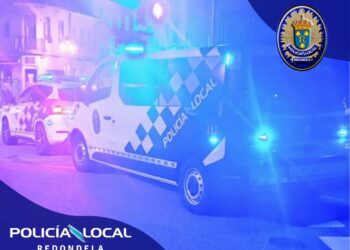 Una pelea de pareja en la calle acaba con ambos detenidos por un delito de malos tratos