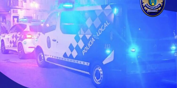 Una pelea de pareja en la calle acaba con ambos detenidos por un delito de malos tratos