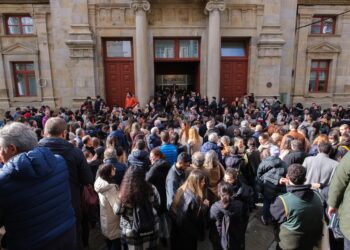 Ilusión y «muchos nervios» en Vigo y Santiago con las pruebas de Formación Sanitaria Especializada