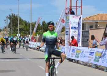 Alejandro del Cid recala en el Vigo-Rías Baixas