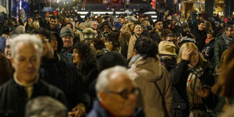 Marea de Vigo critica la “necesidad de exageración permanente de un alcalde que roza el ridículo”