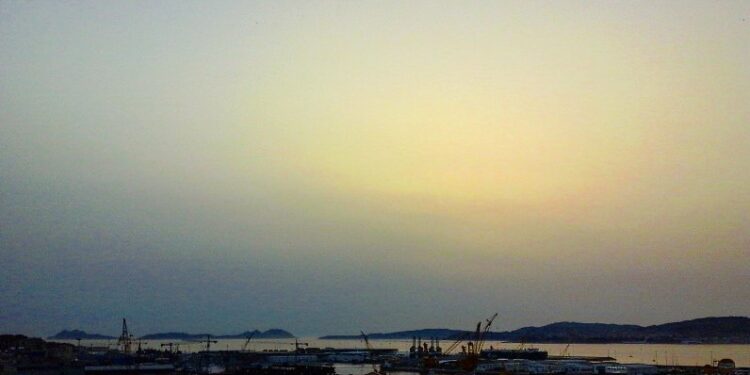 La extensión media de las olas de calor en España aumenta un 4% por década, según un estudio de la UVigo