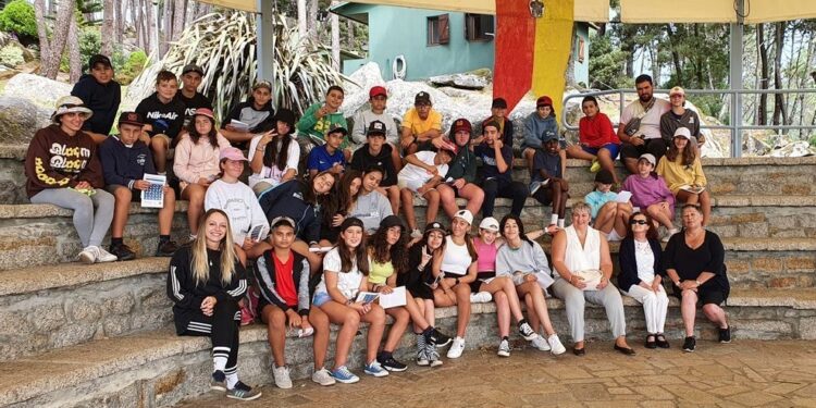 La Deputación de Pontevedra abre el plazo para ir a los campamentos de verano DepoAventura en A Lanzada