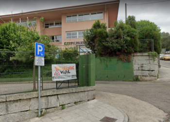 ‘Dientes de dragón’, la “novedosa” señal en Vigo para aportar seguridad al CEIP Emilia Pardo Bazán