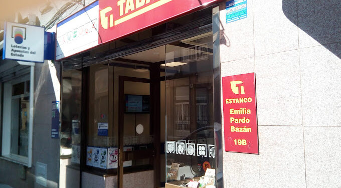 Doble fortuna de la Bonoloto: Vigo y Tui reparten 51.000 euros en un estanco y en un centro comercial