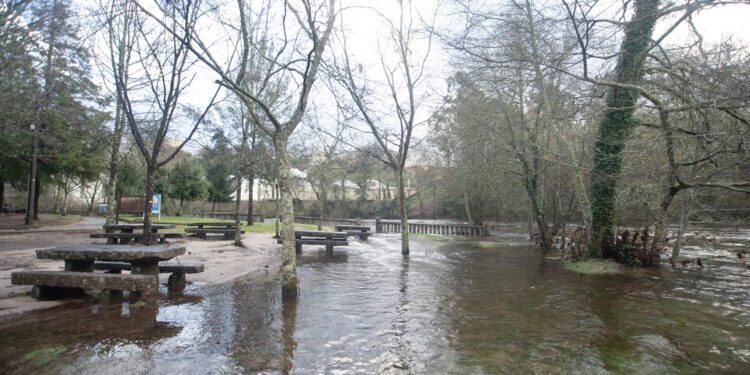 Mondariz pide colaboración urgente de Augas de Galicia para recuperar la senda del río Tea