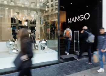 Rebajas con bajo impacto en Vigo: comienzo ‘oficial’ de unos descuentos ya adelantados