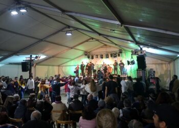 Matamá monta su Entroido con gastronomía, música y concurso de disfraces con premios en metálico
